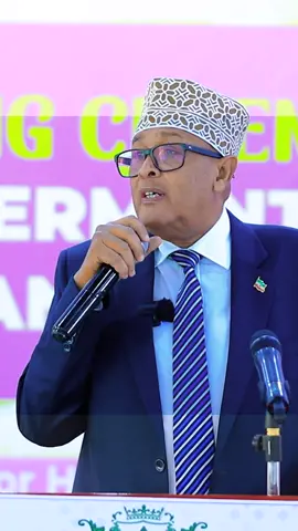 Madaxweynaha Somaliland oo si kulul ugu jawaabey Raysal Wasaaraha Somaliya