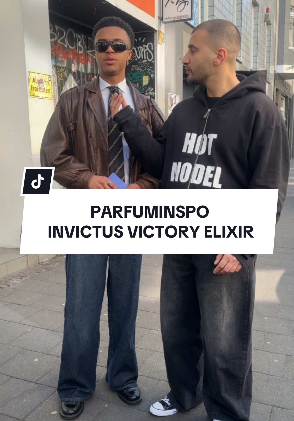 classy fit mit @Maximilian P Schöbel  #invictus #classyoutfits #streetinterviews #berlinvintage 