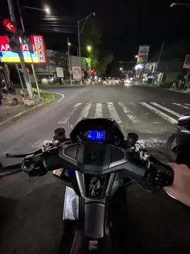 Malam Tidak Pernah Gagal🤗🤙#CapCut #nmaxneo #trendtiktok #modifikasimotor 