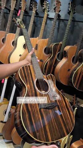 segera dapatkan di muria99store gitar Cowboy Transcoustic  #gitartranscoustic #gitarcowboy #gitarcowboyaeg235cgns #gitarcowboyoriginal #gitarakustik #gitarakustikelektrik #muria99store #tokogitarkudus 
