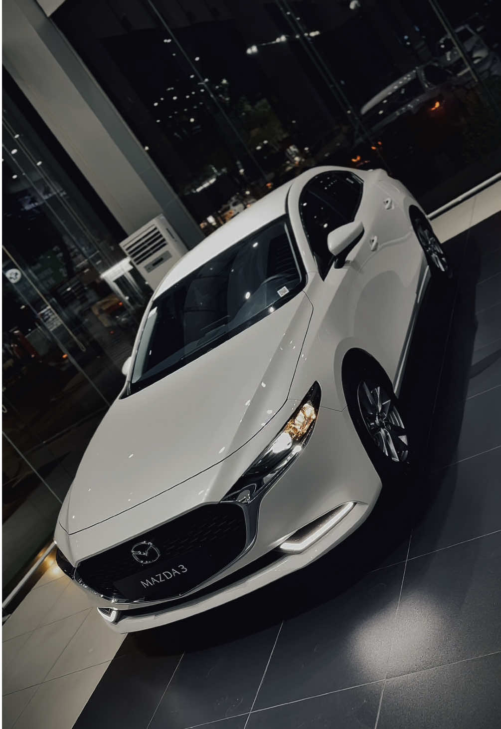 Mazda 3 Luxury Trắng có còn là ước mơ của các Anh Em #mazda3 #xemazda #mazdaluxury #m3 #sedan #mazda #oto #vannhomazda #fpy #xe5cho #giaxe #reviewxe #mazdagovap 