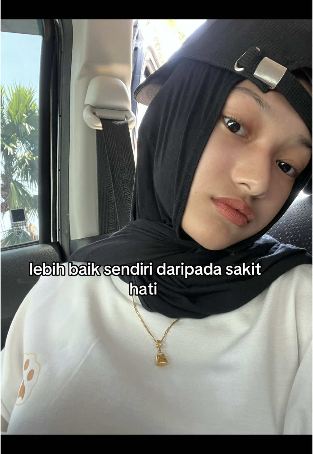 disakiti atau menyakiti ? 🤷🏻‍♀️ 