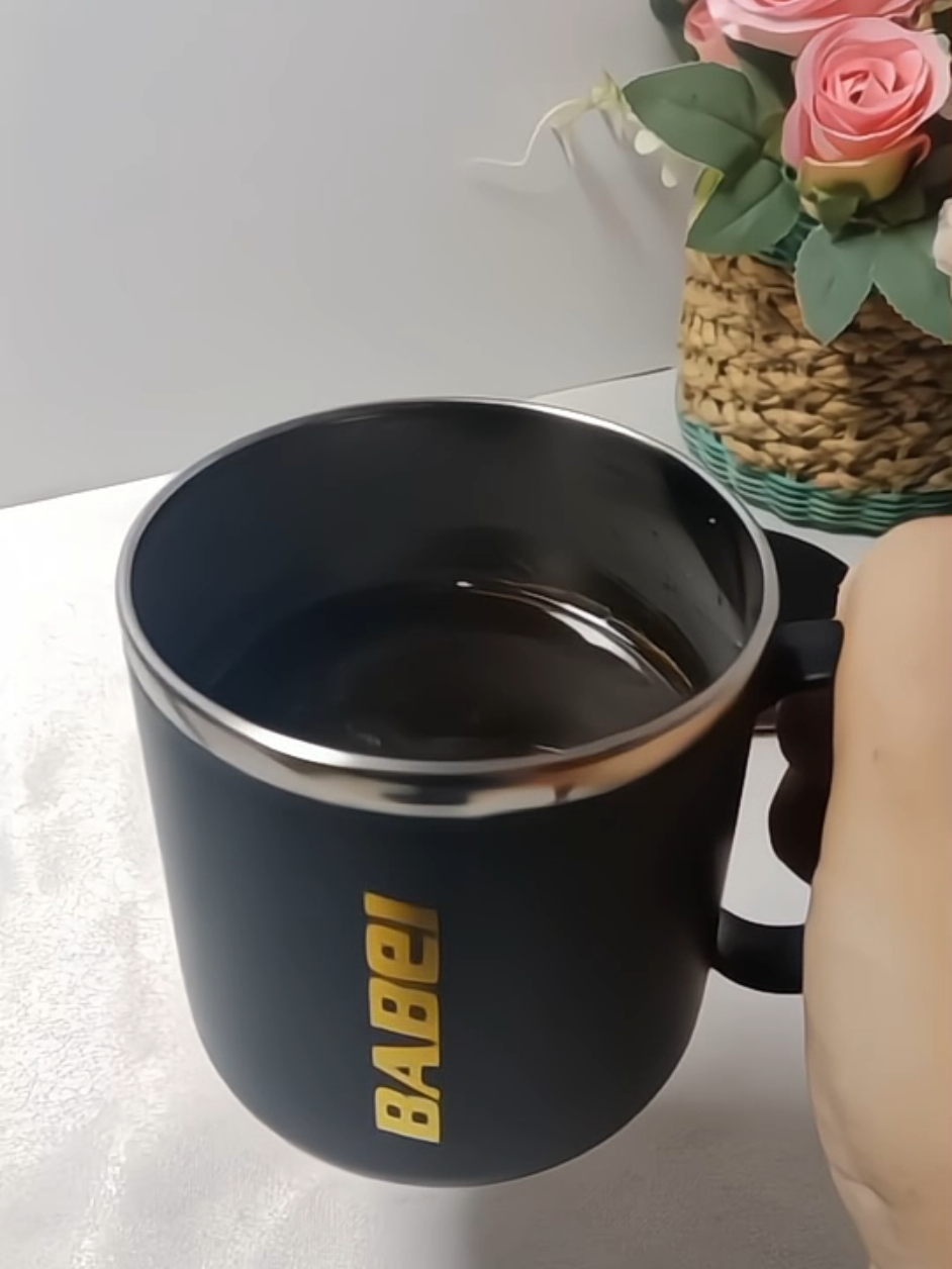 จิบร้อนๆ...พกไปกินที่ทำงาน พกไปได้ทุกที่👍🥰☕️ #แก้วเก็บอุณหภูมิ  #แก้วกาแฟร้อน #แก้วกาแฟร้อนมีฝาปิด  #พิกัดของใช้ในบ้าน  #ป้ายยาtiktok 