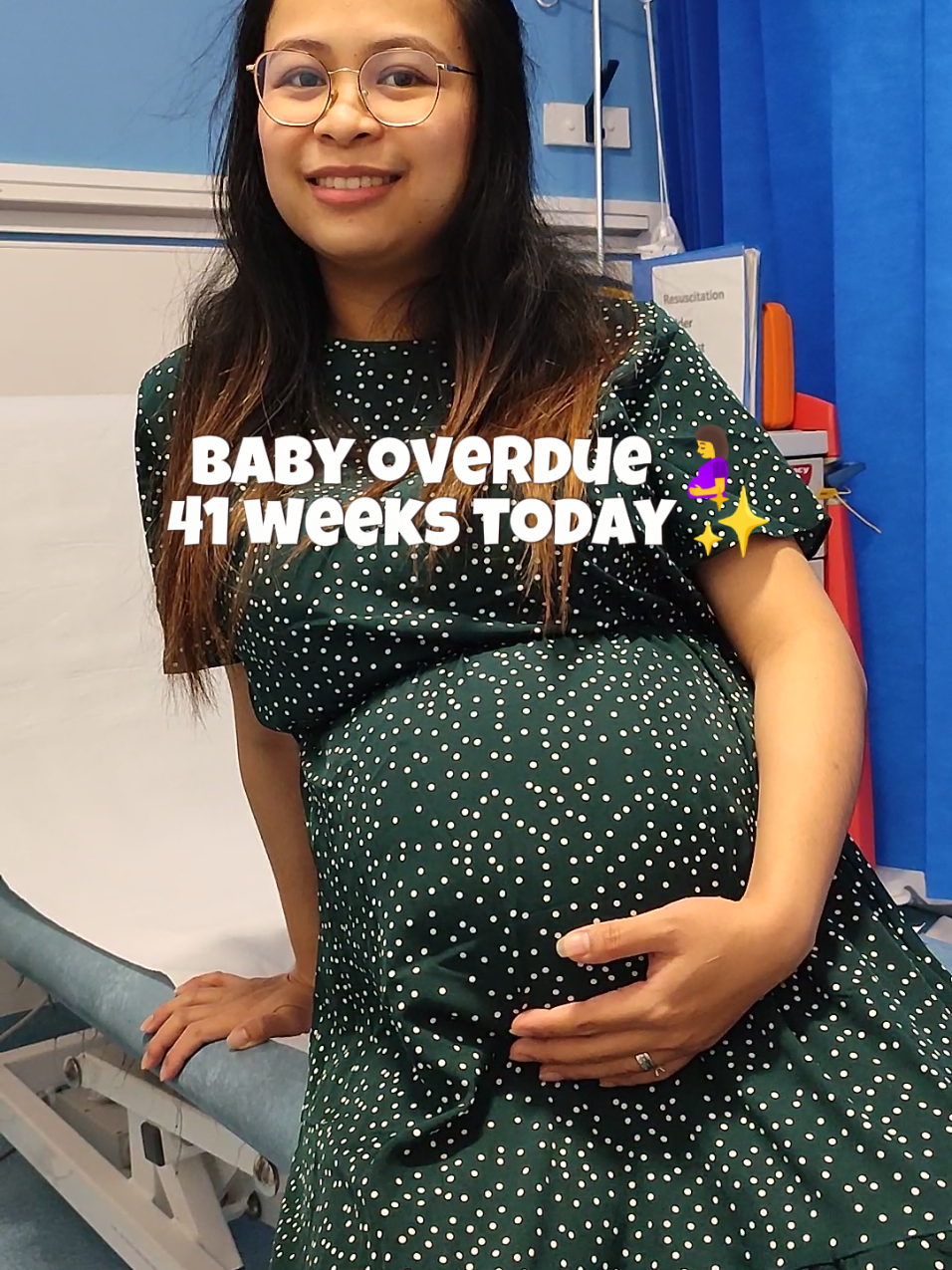 Baby overdue at 41weeks 🤰 We'll do a power walk and more ball bouncy bouncy today 💪 #41weekspregnant #babyoverdue #babyoverdue🤰 #erikalynden #hamilton  #pregnant #filipinaintheuk🇬🇧🇵🇭 