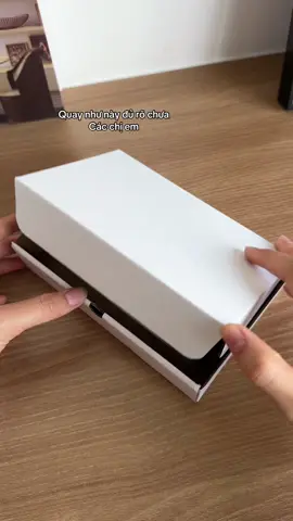 Tiền Việt, tiền Đô, cà vẹt xe gì đựng vừa hết nha mấy người đẹp #vinu #vimini #vixinh #vicamtaynu 
