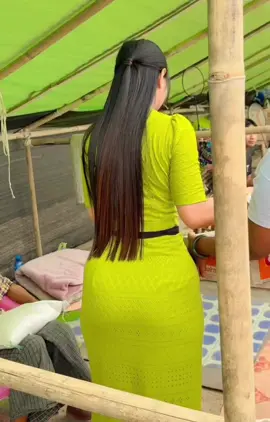 မြေငလျင်ကြောင့်ပျက်စီးဆုံးရှုံးခဲ့ရသော  မိဘပြည်သူများ၏ စားဝတ်နေရေးများ  တစ်ထောင့်တစ်နေရာကပဲဖြစ်ဖြစ်  အဆင်ပြေစေရန်အတွက်  လူသားချင်း ကိုယ်ချင်းစာစိတ် စာနာစိတ်များဖြင့်  နေရာအသီးသီးမှာ ပါဝင်ကူညီနေကြပါတယ် ငလျင်ဒဏ်သင့်ဆိုတဲ့ထဲမှာ  အိမ်ပြို၊လူသေ၊ဒဏ်ရာရတာကြောင့်သာမဟုတ်ပဲ  သာမန်နေ့စား အလုပ်သမားတွေ အလုပ်တွေပိတ် ဆိုင်တွေပိတ်လို့ခက်ခဲသွားရင်လည်း  ငလျင်ဒဏ်သင့်တာပါပဲ  နေရာအသီးသီးမှာ ကရုဏာ၊စေတနာတို့ဖြင့်  လှူဒါန်းကူညီသူအားလုံးတို့သည် ဒုက္ခရောက်နေသူများအားပေးဆပ်နိုင်ခြင်းကြောင့်  အသက်ရှည်ခြင်း🙏 အနာကင်းခြင်း🙏 စိတ်၏ချမ်းသာခြင်း🙏 ကိုယ်၏ချမ်းသာခြင်း🙏 အန္တရာယ်ကင်းခြင်း🙏 ကျန်းမာရေးကောင်းခြင်း🙏 အစရှိသော ကောင်းကျိုးချမ်းသာမင်္ဂလာတို့နှင့် ပြည့်စုံနိုင်သော အထောက်အပံ့ကောင်းများ ဖြစ်ကြပါစေရှင်🙏#fypシ゚ #foryoupage #foryoupageofficiall 