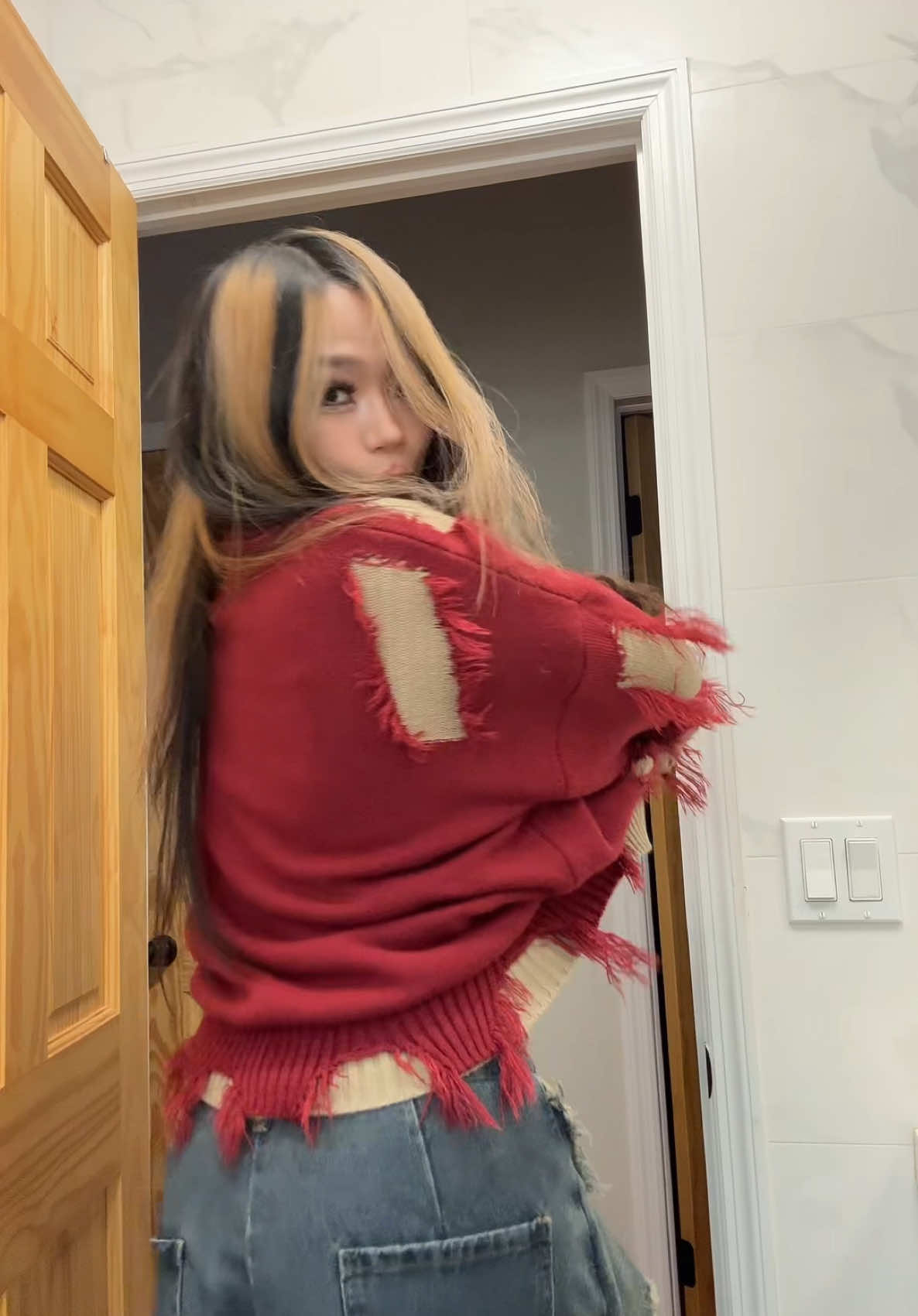 This dance is so addicting 