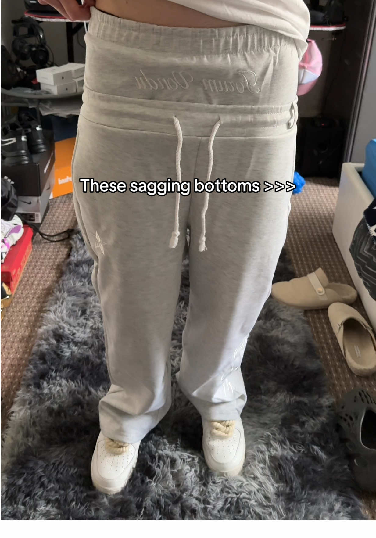 @Velora 🤝🏻🔥🔥#outfit #fashion #fits #joggers #brand 