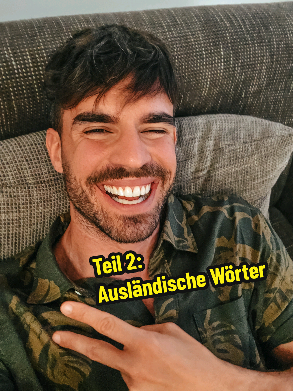 Teil 2: Ausländische Wörter, die auf Deutsch witzig klingen! 😂 #deutsch #sprache #ausland  #deutschland #witzig #lustig #lachen #lachflash #lachkrampf #fürdich #duden #fyp #denneshow #CapCut 