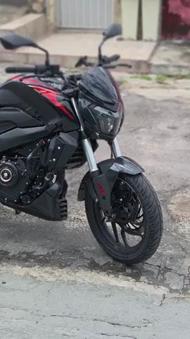 único áudio na cabeça.  #bajaj #dominar250 #dominar 