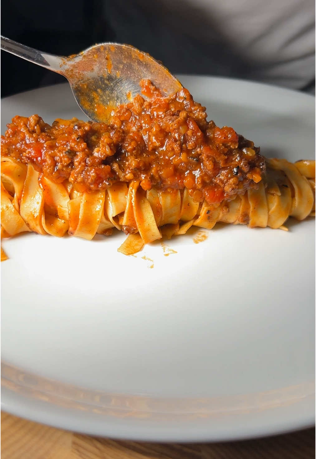 Tagliatelle al Ragù 🍝🇮🇹 What’s the other name of the sauce? 🤔 Write it in the comments ⬇️ #FoodTok #fyp #FoodLover #pasta #foru 