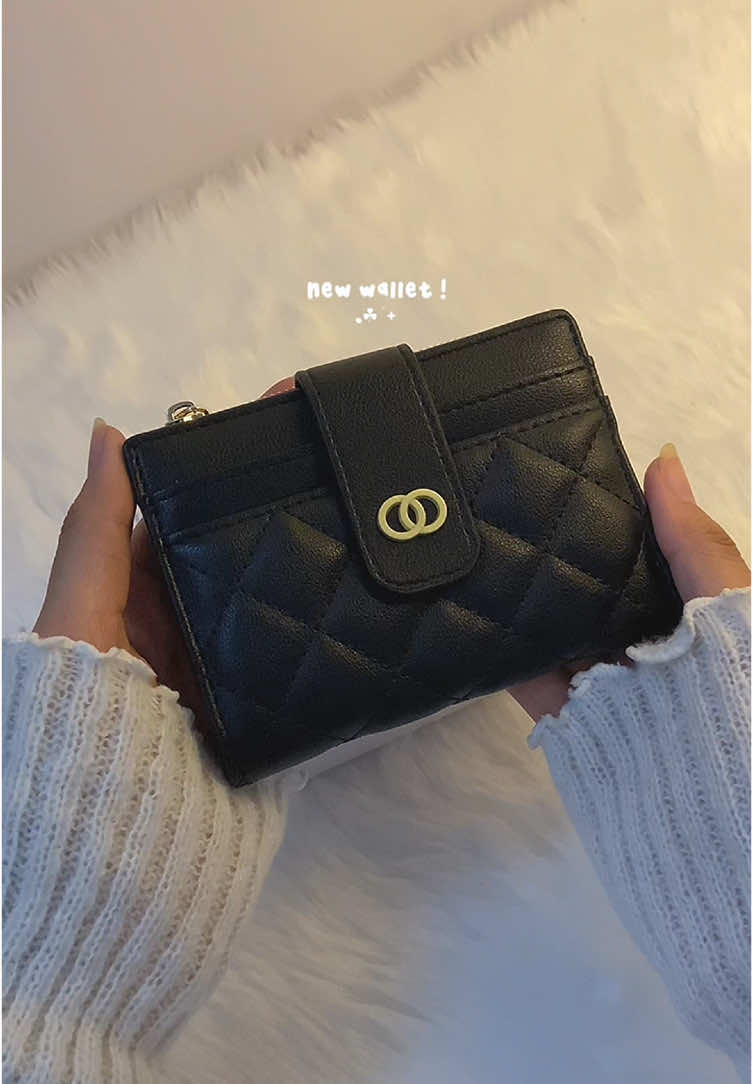 got my new wallet from seagloca ˗ˏˋ ★ ˎˊ˗ #seagloca #seaglocawallet #walletforwomen #wallet #blackwallet #elegantwallet #giftideas #fyp 