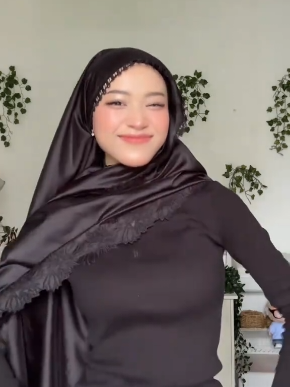 #fypシ゚viral #awektudung #pretty #malaysiagirl #awekmelayu #fyp #cewekidaman #awekmelayubertudung #bodymantap #bodycantik #bodycantik #awektiktok #viral 