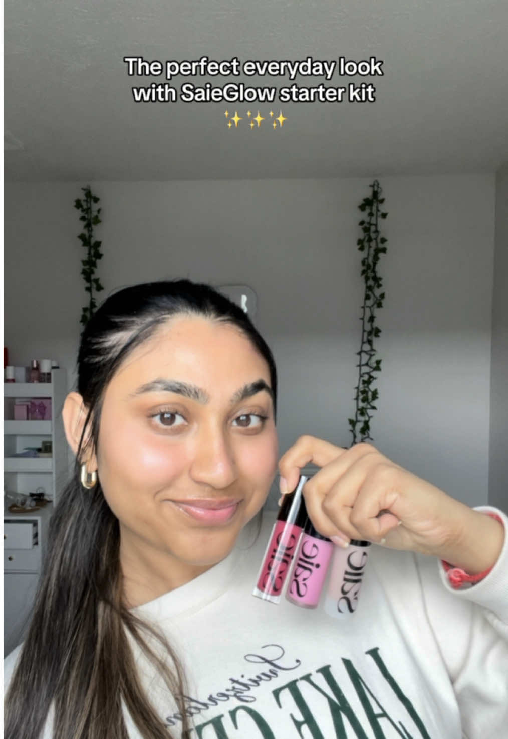 Obsessed with this SaieGlow starter kit from @Saie @sephora 🤍💜✨ it’s perfect for that iconic glowy look!! #saiebeauty #sephora #sephorasale #fyp #grwm #makeup #cleanbeauty #sephorasalerecommendations #saievanitycase #cleangirl #BeautyTok #fullfaceofsaiebeauty #glowymakeup 