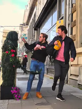 #funny #funnyvideos #prank #prankbushman #scare #scareprank #prankvideo #fails #foryou #varil #bushman 