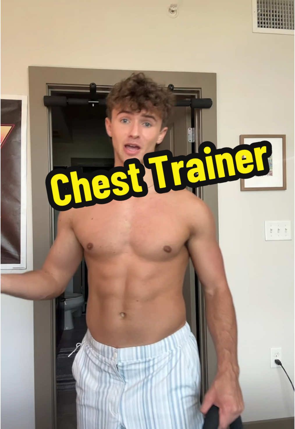 Build your chest muscles at home with this workout #homeworkout #workoutathome #workoutroutine #chestworkout #armworkout #Fitness #gym #GymTok #fitnesstips #tiktokshop #tiktokmademebuyit #fyp 