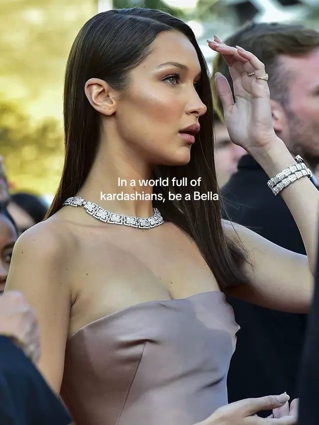 Take this however way you want to 💋 #bellahadid #kardashians #model #fyp 