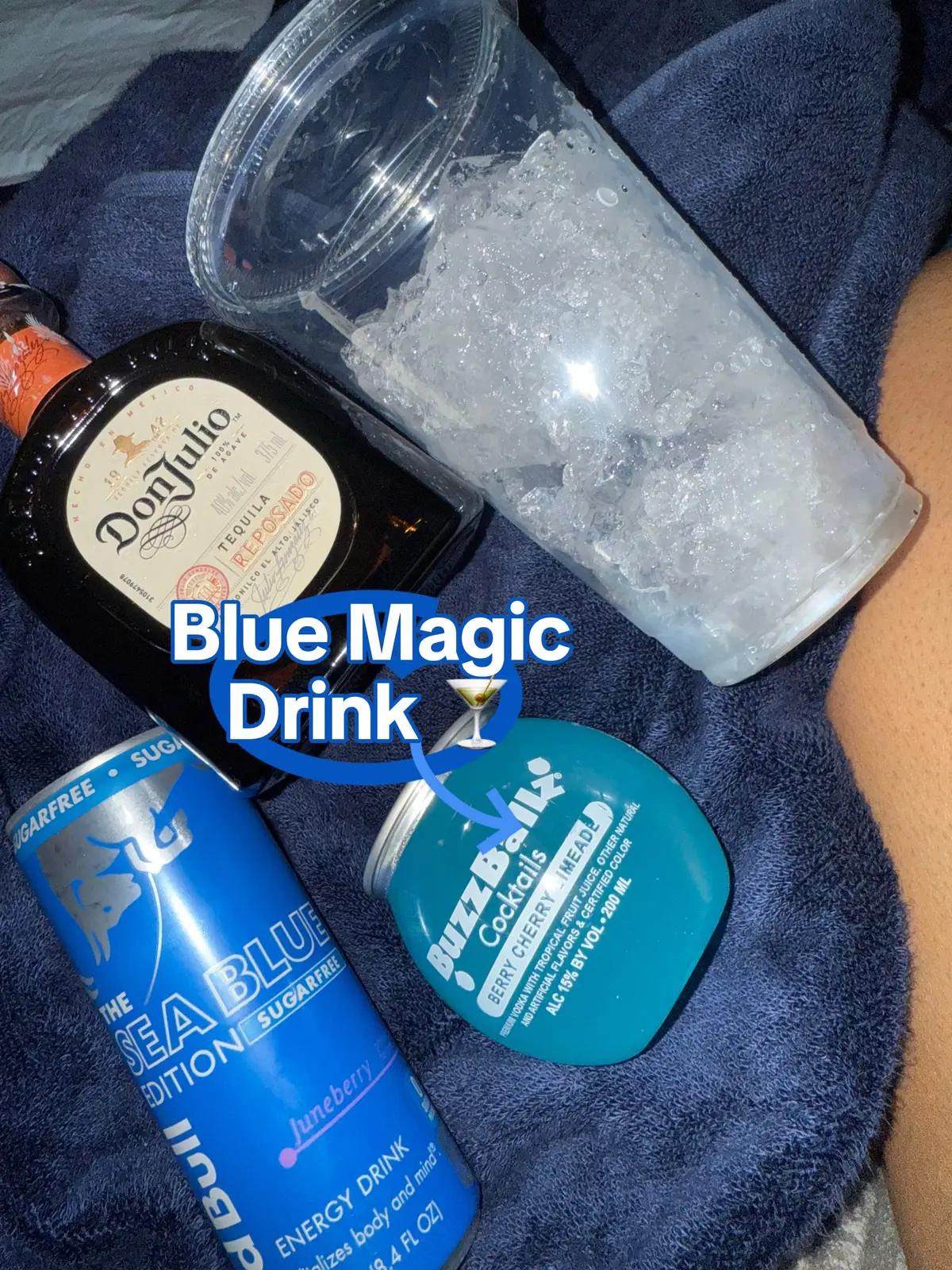 Recipe: Donjulio Resposado  Red Bull juneberry  Buzz ball berry cherry limeade  Ice cup 🥤 #fypシ゚viral🖤tiktok #creatorsearchinsights #trending #drink #drinks #drinkideas #alcoholic #alcohol #liqour #bluemagic #blu 