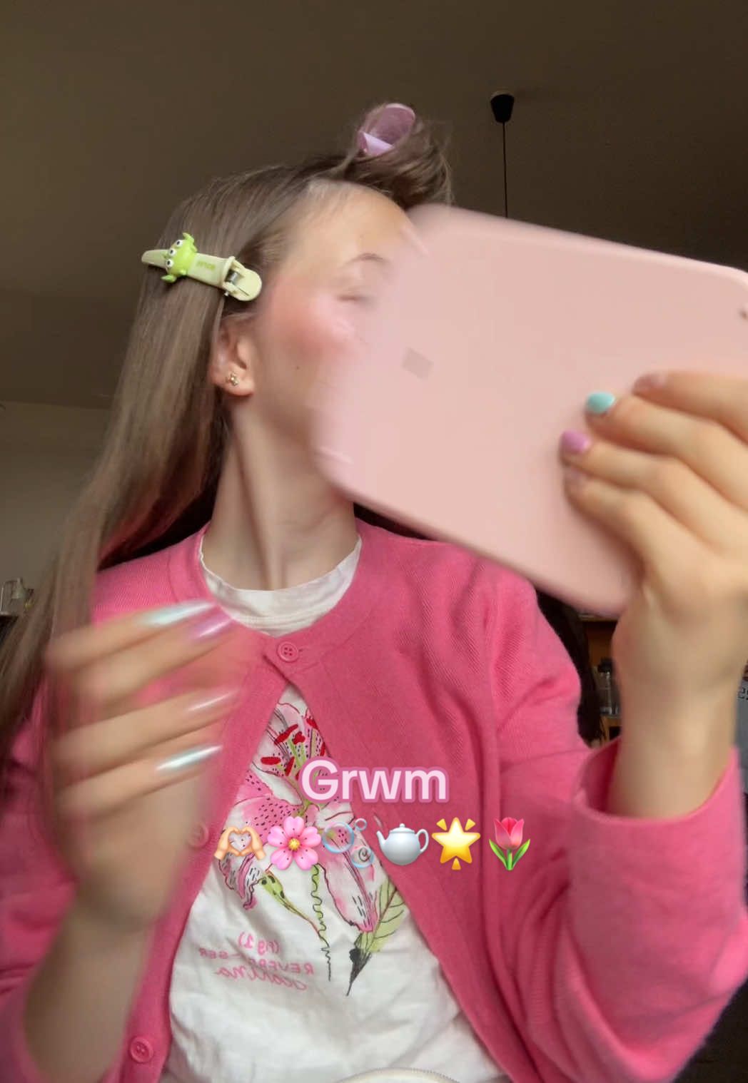 Grwm 🫶🏻🫧🌸🫖• #grwm #makeup #skincare #Vlog #london #exchange 