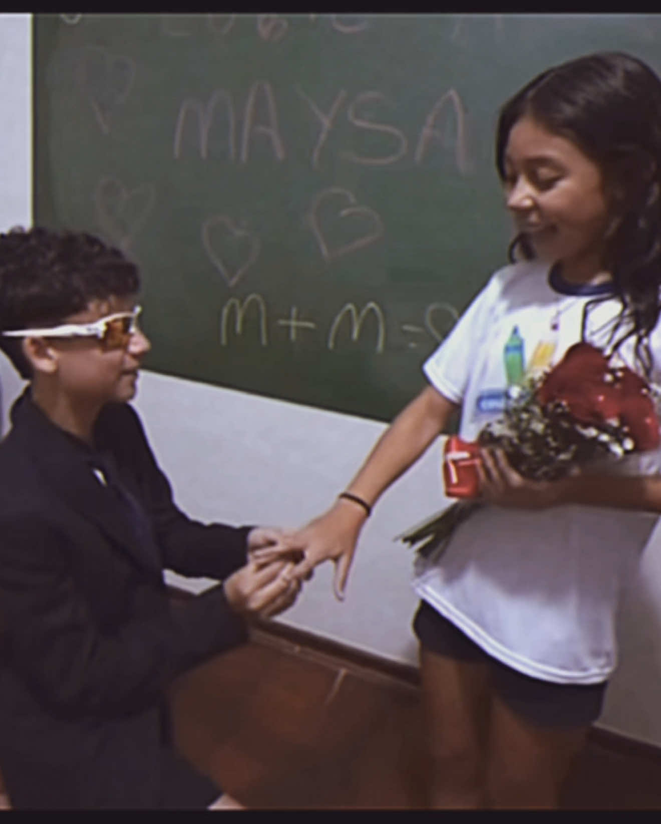 “E eu nunca vou conseguir te olhar e te esquecer né”🥺,é isso MAYGUEL REALMENTE ACABOU😭🤍…//@Miguel Martins @Miguel Martins @Miguel Martins & @Maysa Tagawa 😁 