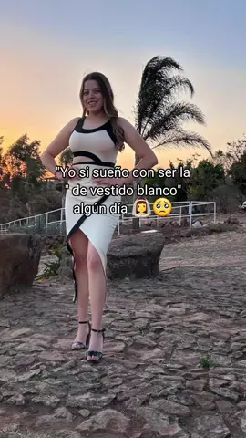 #miversionia #CapCut  No mms🤩 tenia una solo oportunidad de usar este filtro y les juro que es justo el vestido que siempre eh soñado🥺🤩 #viralvideos  #paratiiiiiiiiiiiiiiiiiiiiiiiiiiiiiii  #novias 