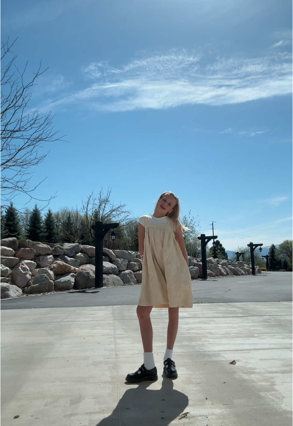yayy my dress has pockets 
