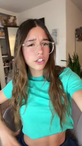 😘
