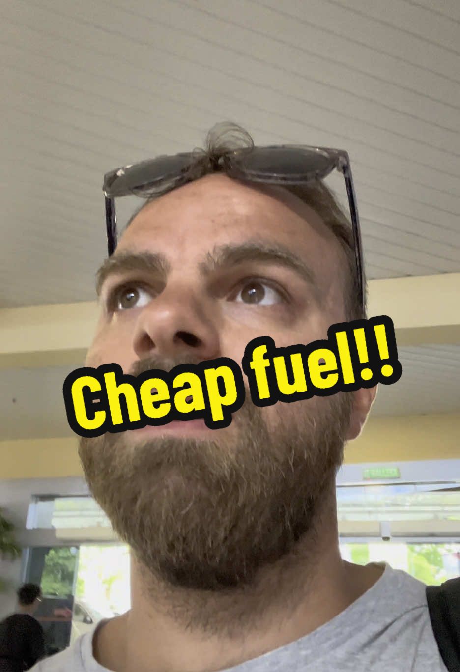 How cheap is fuel in Malaysia!? Bit of a joke when you think how expensive the UK is! #costofliving #familytravel #roamingrascals 