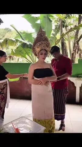 #fyp #adatbali #balinese #riaspengantinbali 