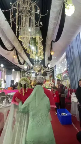PESONA TEMU MANTEN❤ #temumanten  #adatjawa #sagegreenwedding  #sundasiger  #makeup  #mua  #muamalangrecomended  #muamalanghits  #yonidasalon  #adatsundabajusage 