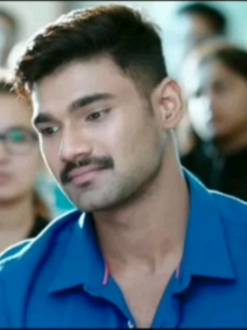 Srenivas❤️‍🩹 ... #trending #foryou #southmoviedailouge #viral #trendingvedio #loosingsupport #MINRAZEDIT #goviral #minrazedit #bellomkondasrinivas #bellomkondasrinivasfans #srenivas#srenivasfans 