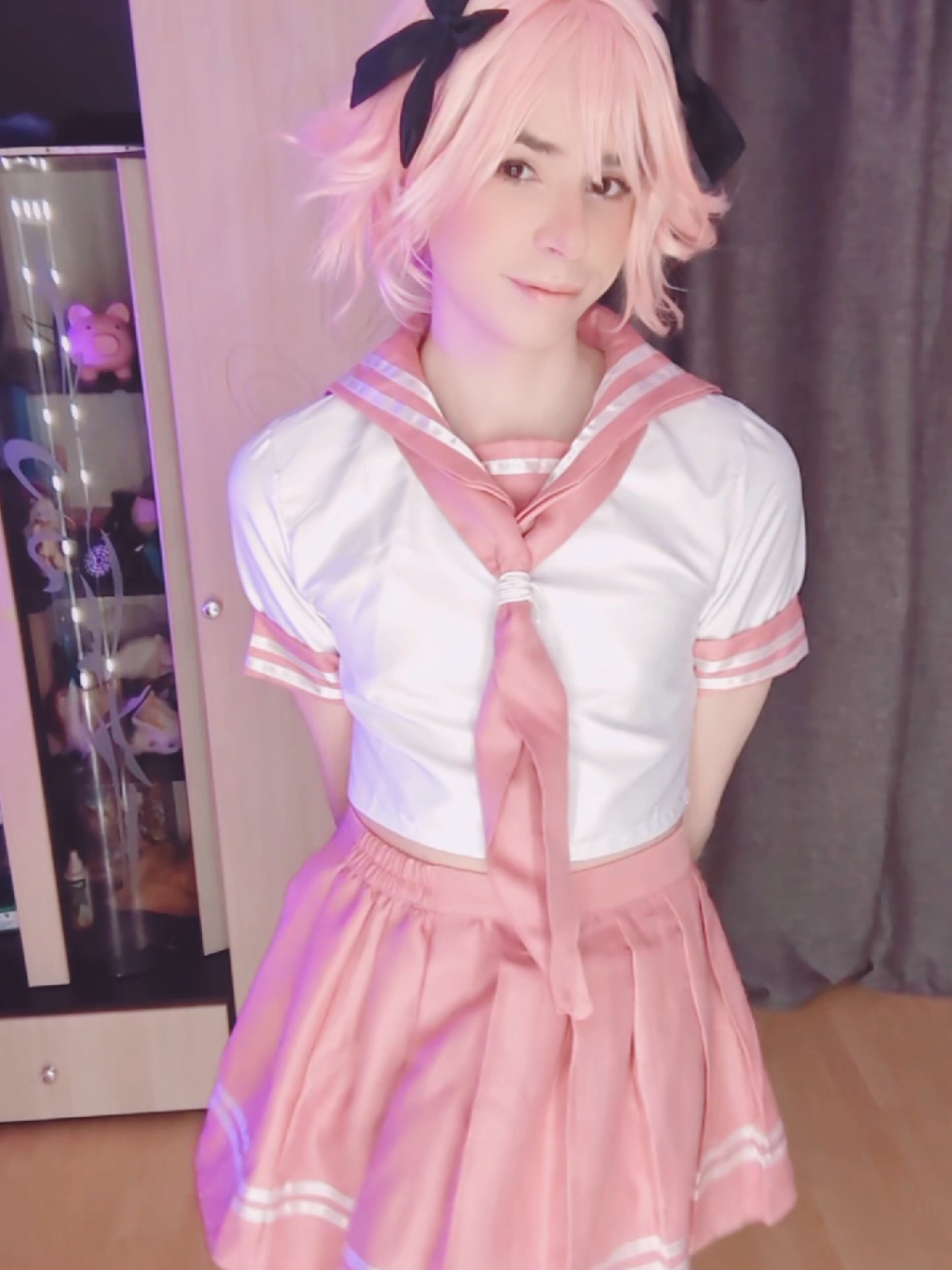 Fix the movement with a skirt #femboy #femboytiktok #animecosplay #astolfo #cosplay #fate 