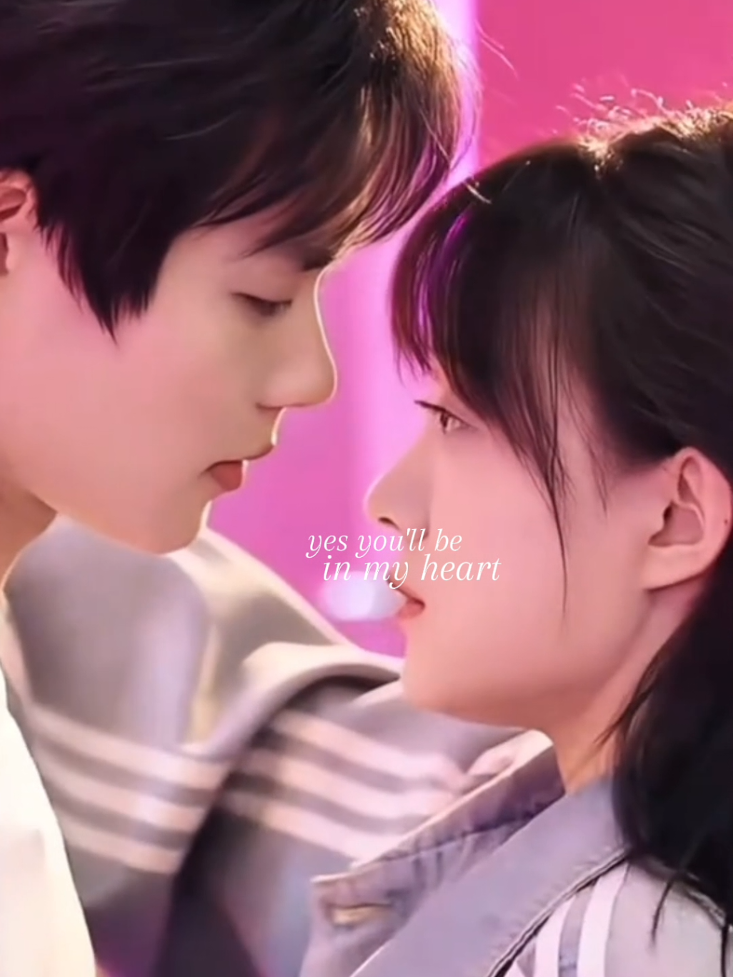 There is always that one person in your life who secretly cares about you. #zhaokechun赵柯淳 #houchengyue侯呈玥 #chineseshortdrama #summerdescendsuponher #fyp #youllbeinmyheart 