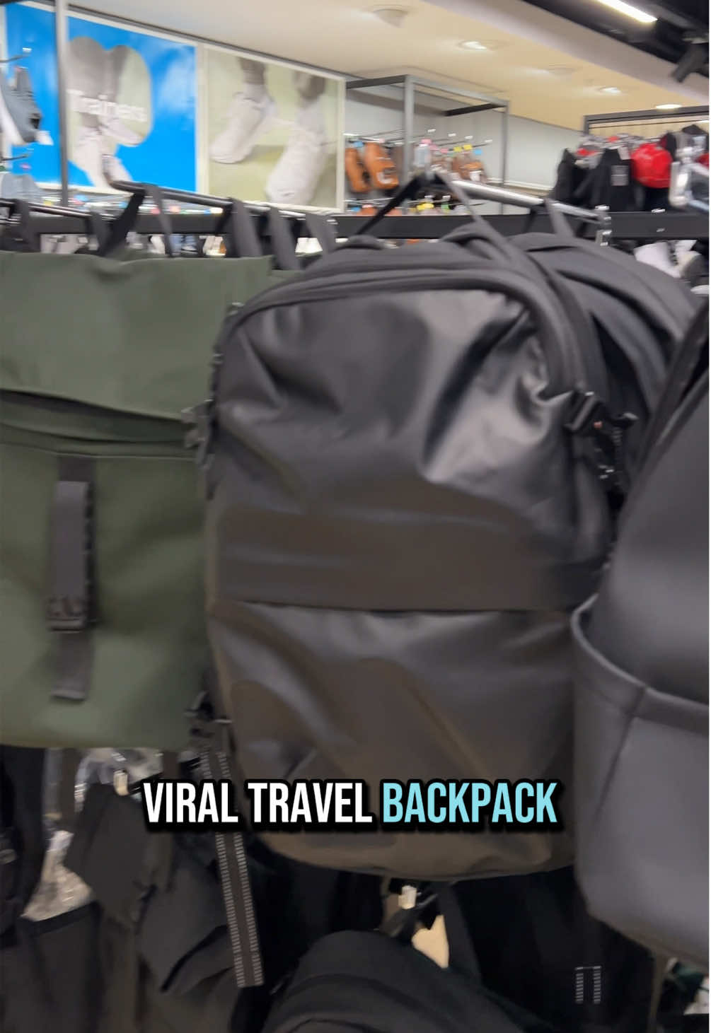 Reviewing The Viral Travel Bag Everyone Is Talking About!🎒 #travel #travelhacks #travelbag 