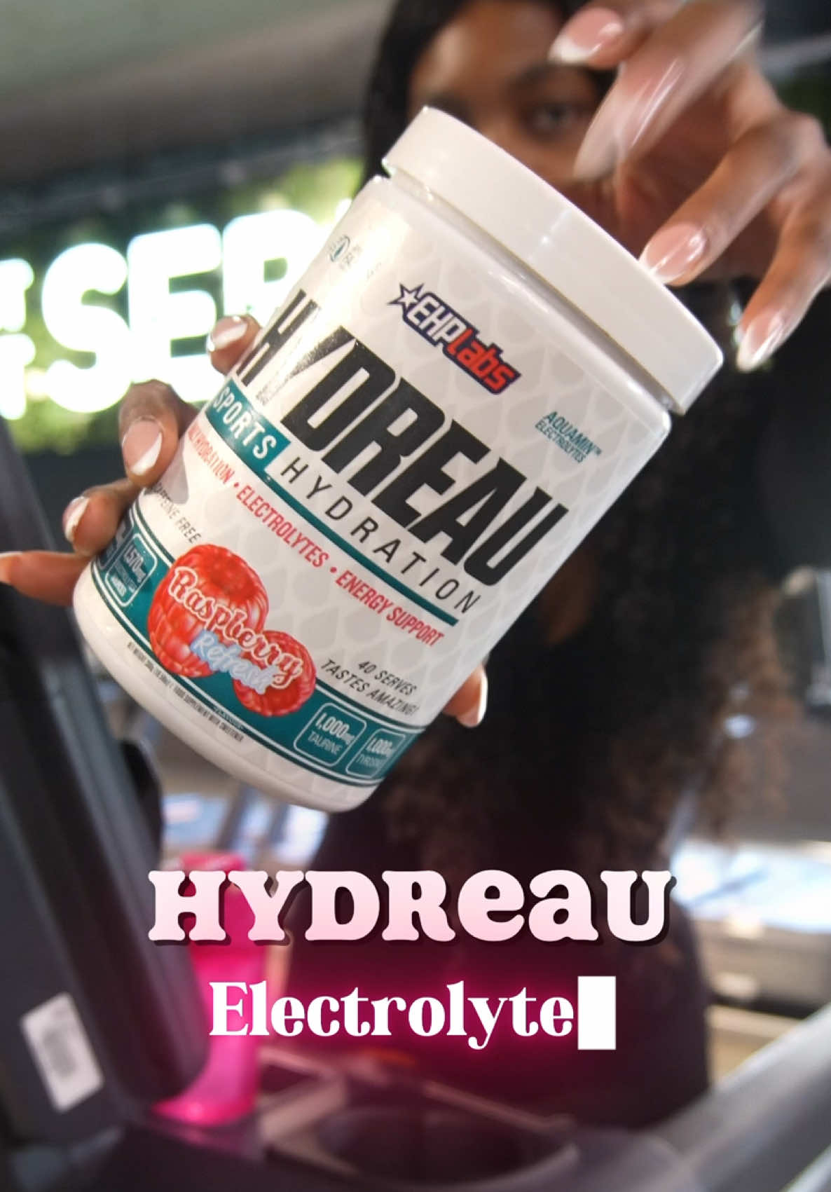 These taste just like juice 🧃 so refreshing and not salty!! #electrolytes #hydration #hydreau #ehplabs #DailyRoutine #tiktokmademebuyit #dealdrops #minerals #sodium #vitamin #vitamins 