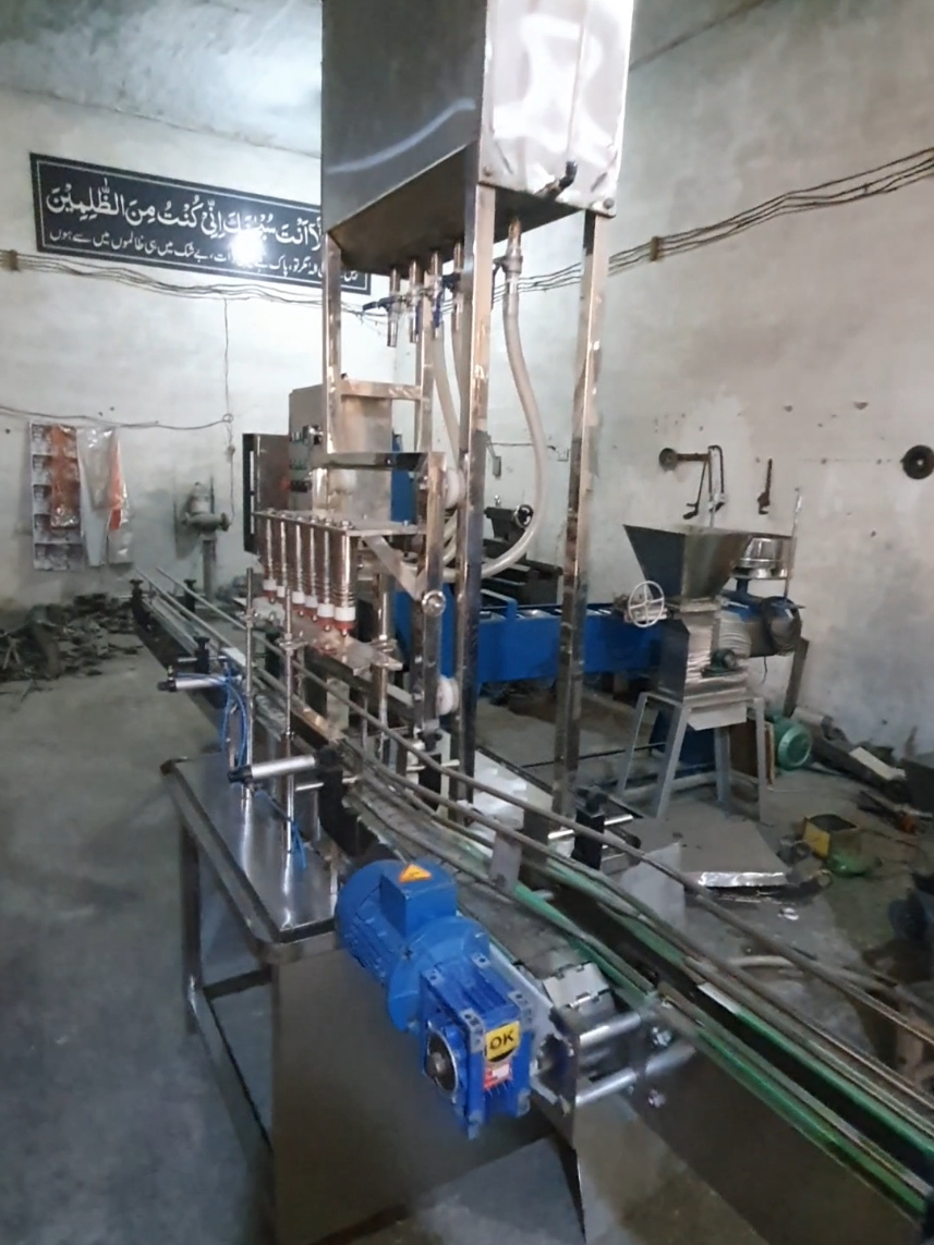 Juice and Mineral Water Filling Machine | Business Idea for Pakistan & Afghanistan | Start Your Own Juice Brand Today!Automatic Juice Making Machine | Anees Engineering ki taraf se best machinery | #JuiceBusiness #FillingMachine #PakistanBusinessIdeas #AfghanistanBusiness #StartupIdeas #AneesEngineering #JuiceMachine #SmallBusiness #ViralBusinessIdea