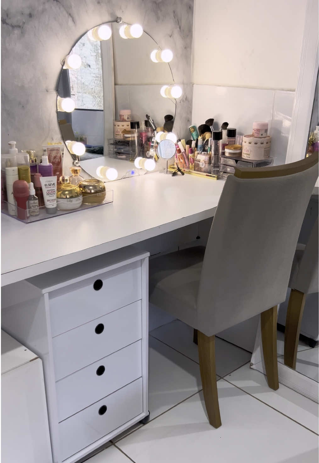 Mais uma comprinha da Shopee 🛍️✨ #comprinhas #comprinhasdashopee #gaveteiro #gaveteirodashopee #penteadeira #shopee 