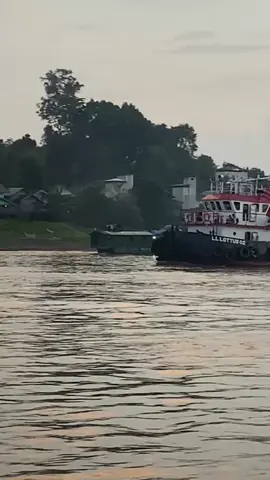 #pelautindonesia🇲🇨🇲🇨 #fyppppppppppppppppppppppp #pelautmudah🚢⚓ #kulihkapal⛵⚓🛳 #jangar #stecus #sound #viral #estetik #capcut #pelaut #visata #luarnegri #A 