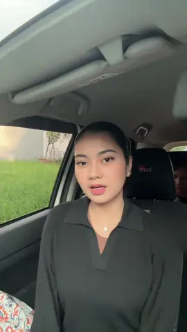 ketinggalan trend😔