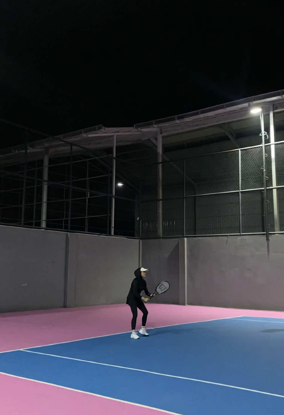 Ladies night 🎾🌜 #tennis #tennismalam #ladiesnight #kardio #workoutmalam #fyppppppppppppppppppppppp 