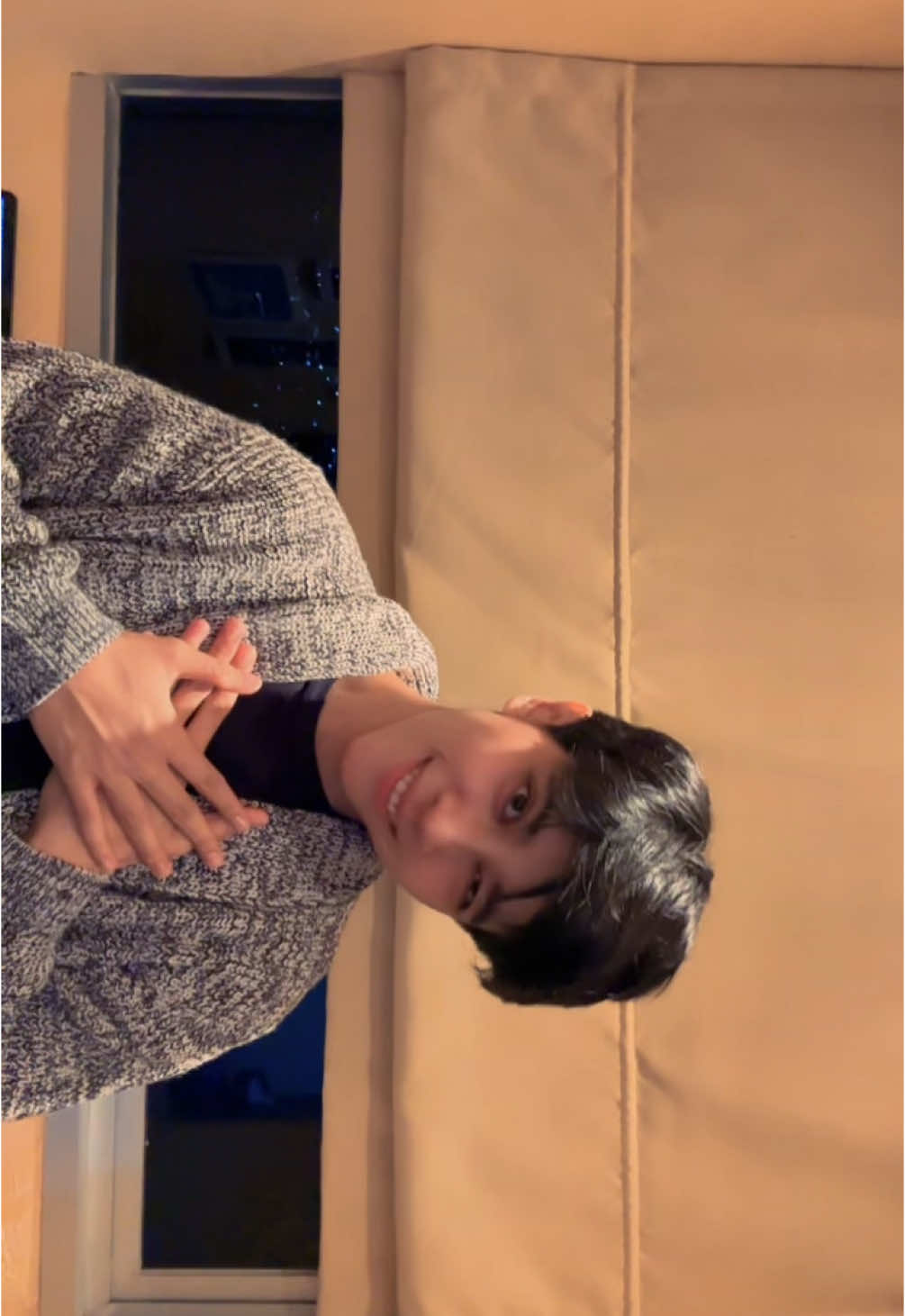 Kim Seon Ho smile challenge? Lol