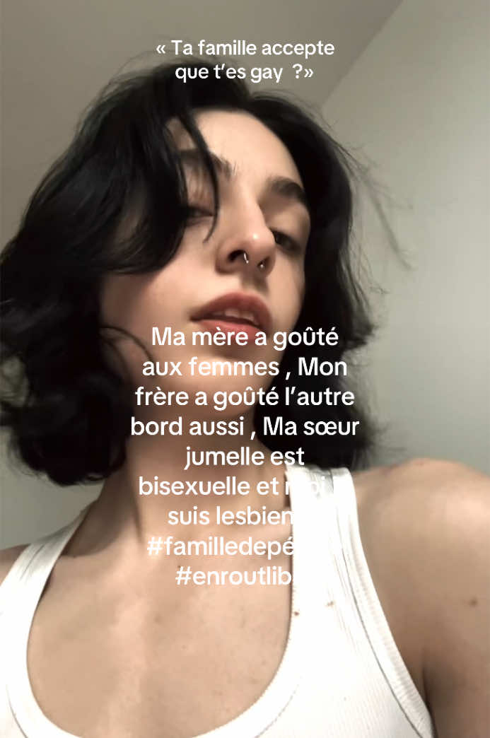Mon père il a pas la vibe krkrkr mais c’est le plus grand fan de mon couple 🥹 #fyp#pourtoi#lgbt#humour#gay 