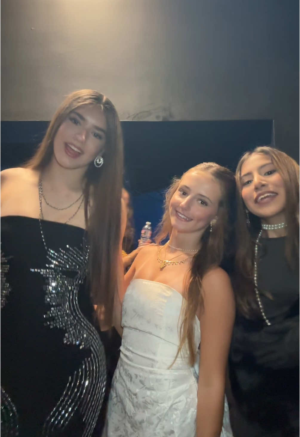 casually with valentina lima @Kriss&Esme 