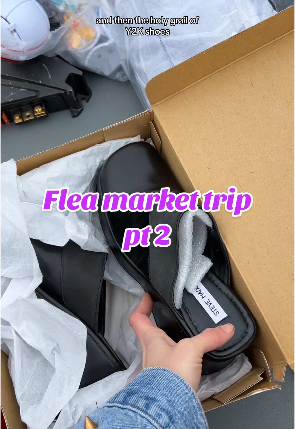Insane deadstock come up during this trip and I’m still riding the high 😭 I found so much stuff there’s a part 3!! #fleamarketfinds #fleamarket #thrifting #thriftwithme #comethriftwithme #voiceover 
