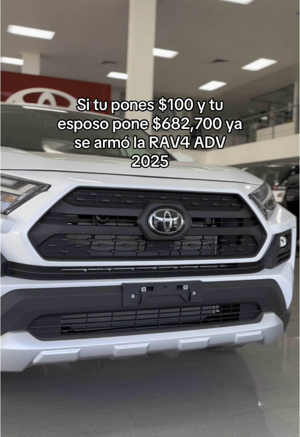 Que mejor que llegar al cole por tus hijos en una RAV4 😮‍💨#toyotacelaya #fyp #rav4 #trend 