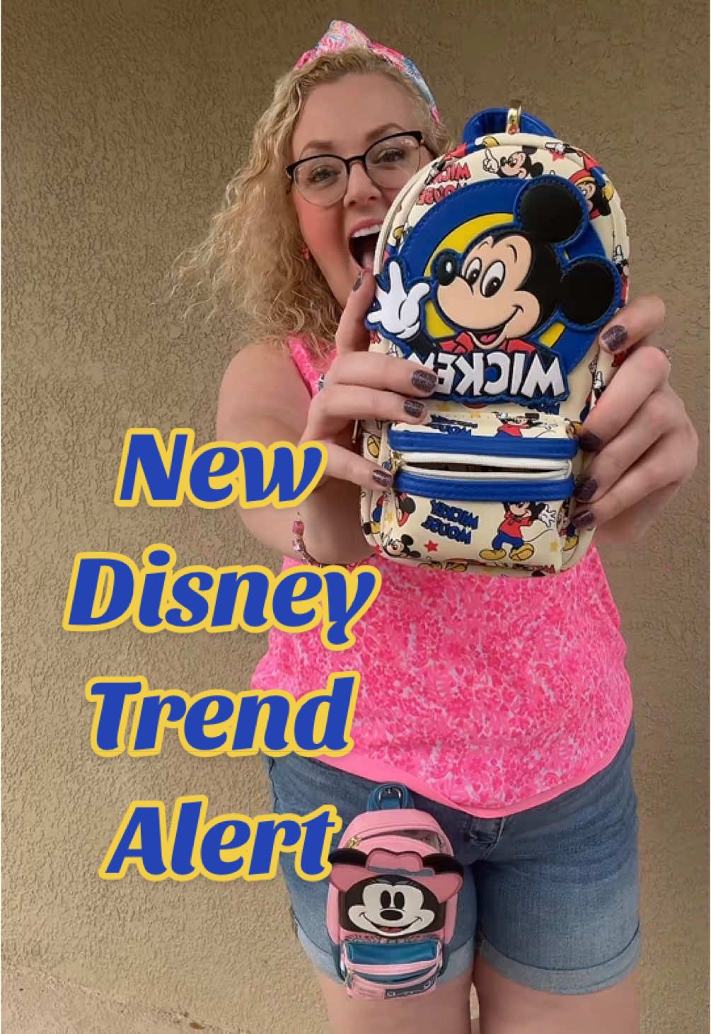 I HAD to share this iconic hack with you all! 😍  #loungefly #disney #disneystyle #disneybag #bag #bags #beltbag #purse #disneytrend #disneyhacks #threelittlemingos #disneyloungefly 