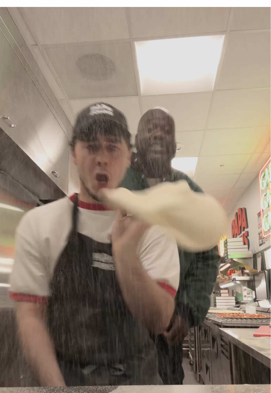 Who tossed it better? Shaq-a-Roni is back for a limited time and everyone’s bringing the heat. 🔥 @Doughtoli @ShaqDieselONeal 