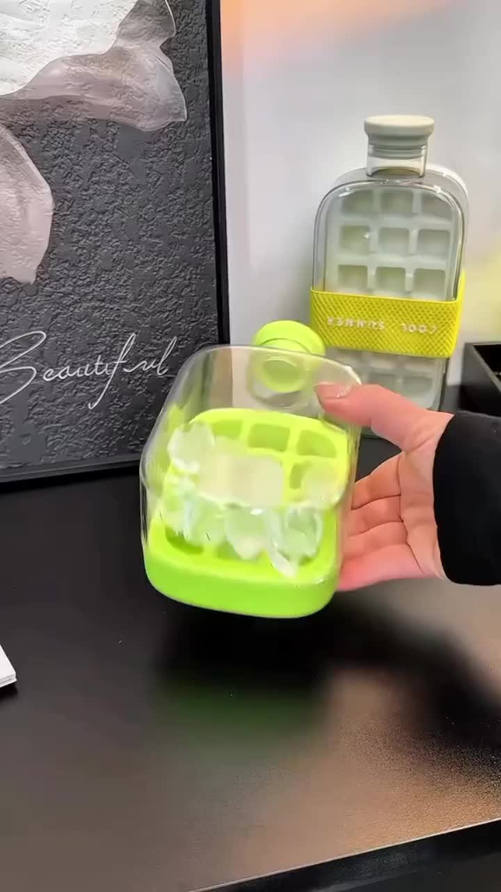 Ice Cube Bottle with Straw, 2 in 1 Water Bottle Ice Bottle Cup, One-Touch Ice Release & No Touching, Ice Cube Making Bottle for Freezer,Coffee, Juice,and Beverages (Green, 500ml)