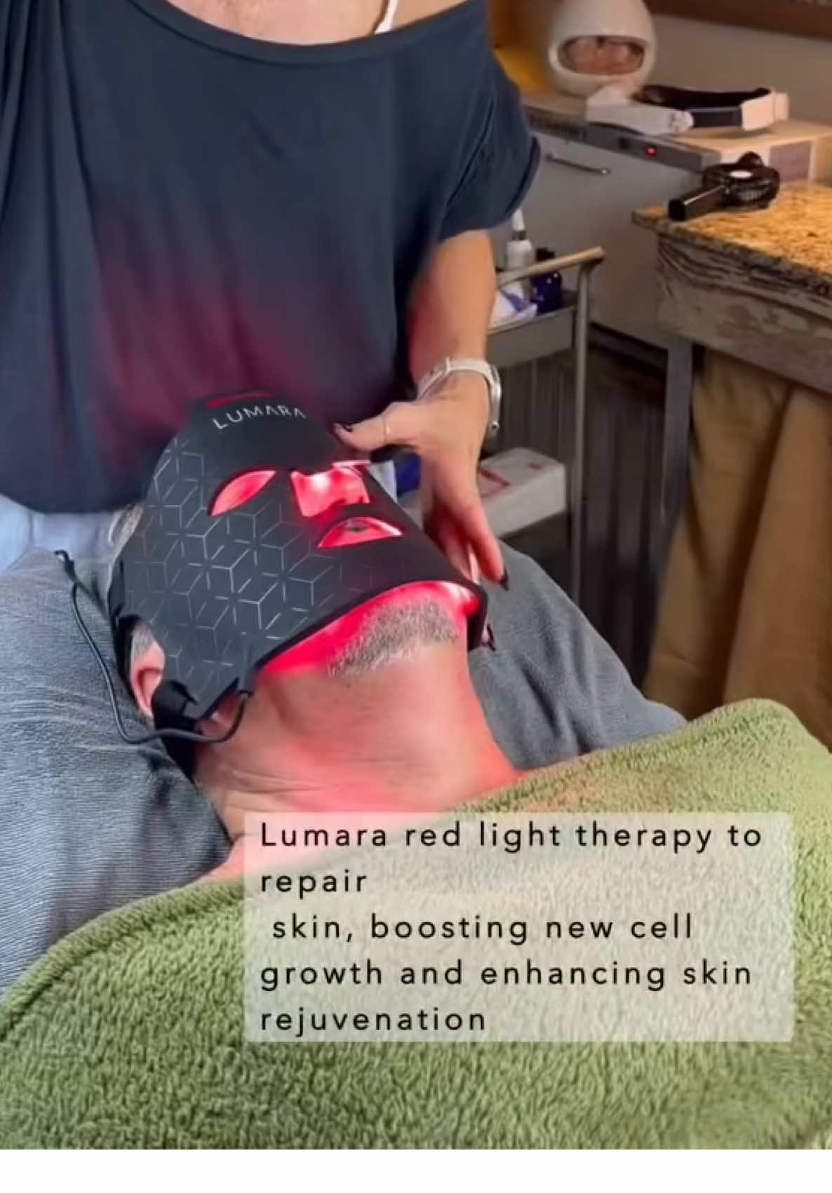 We’ve seen it firsthand—clients are obsessed with red light therapy. ❤️✨ Whether it’s for skin support, recovery, or just a moment of calm, these panels deliver real results you can see and feel. That’s why we created professional-grade red light panels built for clinics, med spas, and wellness spaces that want to offer more than just surface-level care. Because when your clients glow, your practice grows. 💆‍♀️ #RedLightTherapy #LEDPanelTherapy #WellnessClinic #MedSpaLife #AestheticClinic #SkinCareProfessionals #BeautyTech #NonInvasiveTreatment #ModernWellness #ProfessionalSkincare #SkinHealing #LEDLightTherapy #RedLightResults #GlowFromWithin #SkincareDevices #SpaBusiness #ClientResults #ClinicTools #TherapeuticLight #SkinSupport #BeautyBusiness #CollagenSupport #AdvancedSkincare #ClinicCare #SkincareSolutions #WellnessPractitioner #HealthAndBeautyTech #MedSpaSolutions #RedLightGlow #WellnessInnovation