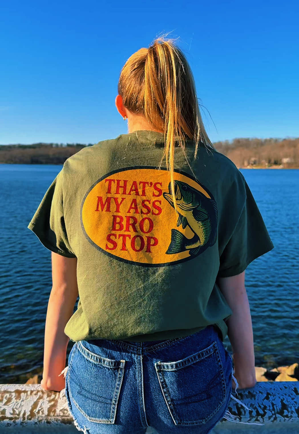 Might raise the price soon soo… #bassproshops #thatsmyassbrostop #fishingshirt 